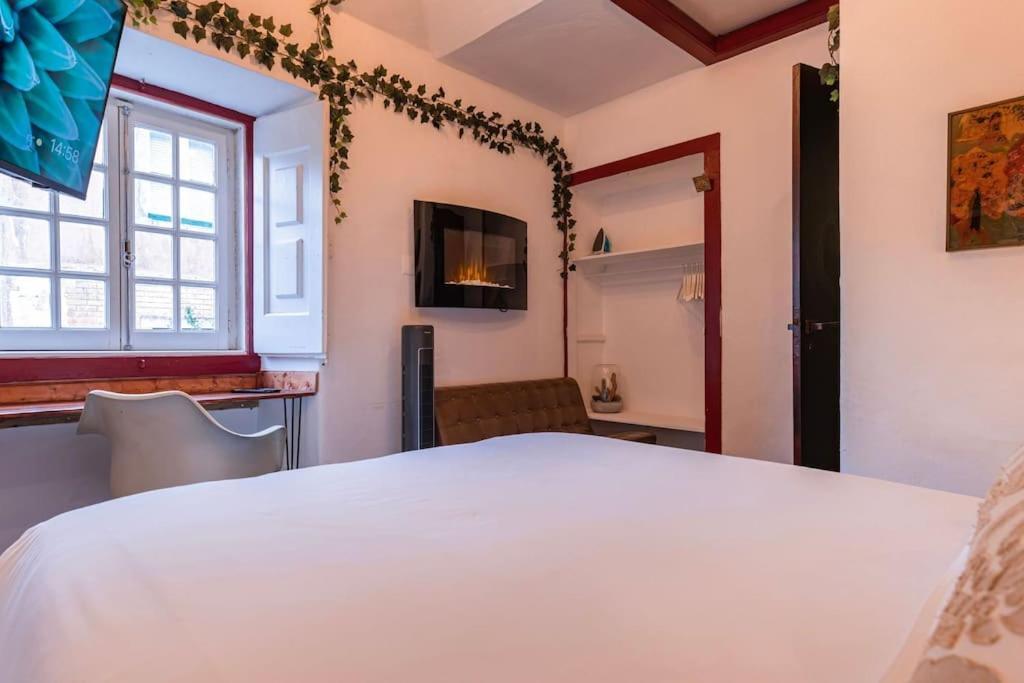Unique Luxurious 17-Century Smart Chapel In Historical Center - Sintra Wow Villa Exterior foto